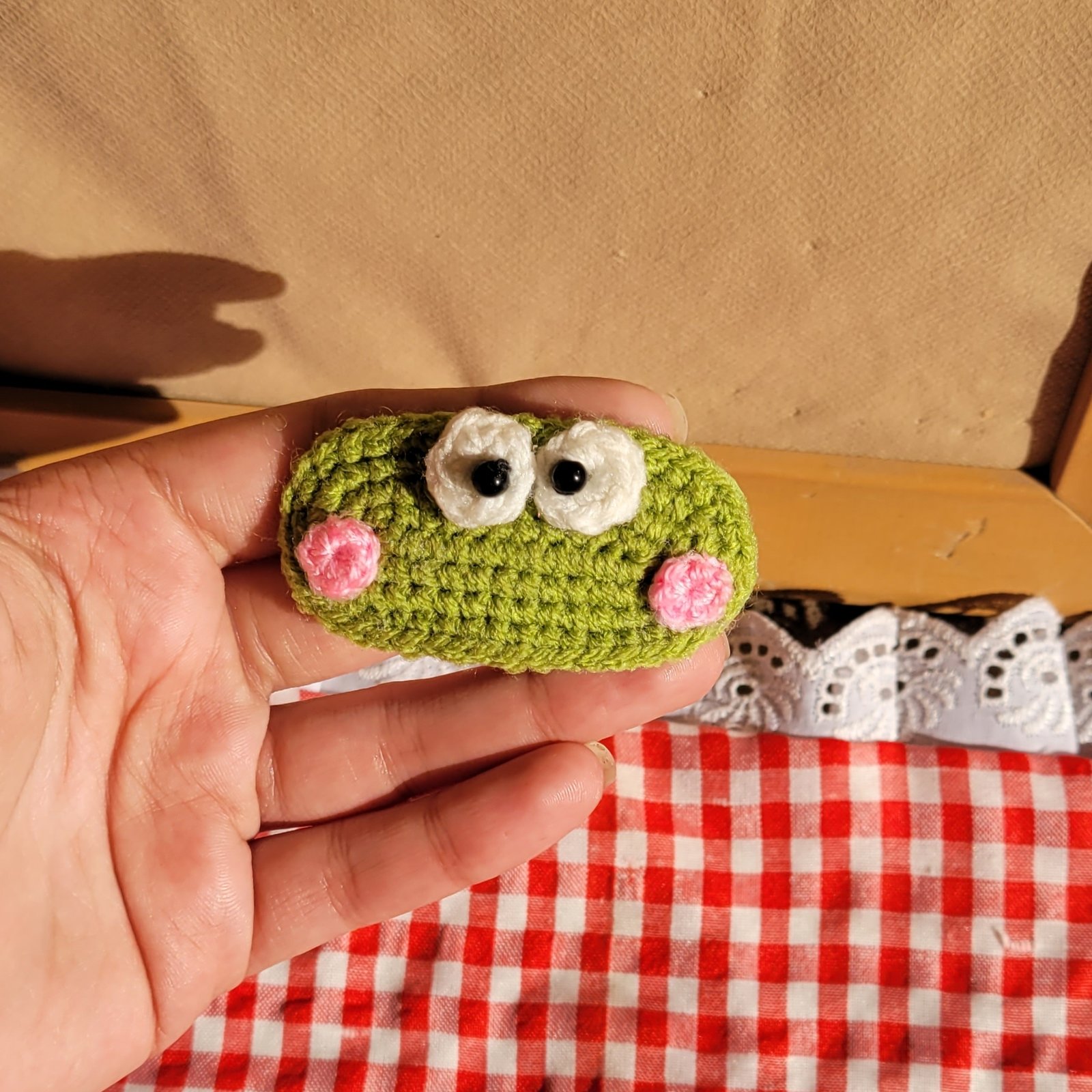 Mr. Frogie Hair Pin 2